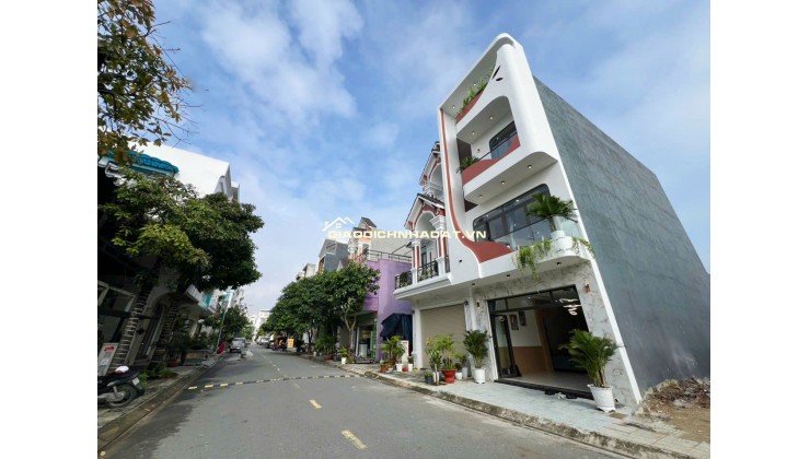 Sở Hữu Ngay Nhà Phố 83m², 4 Tầng, An Phú Thuận An, Có Phòng Xông Hơi, Giá 6.2 Tỷ